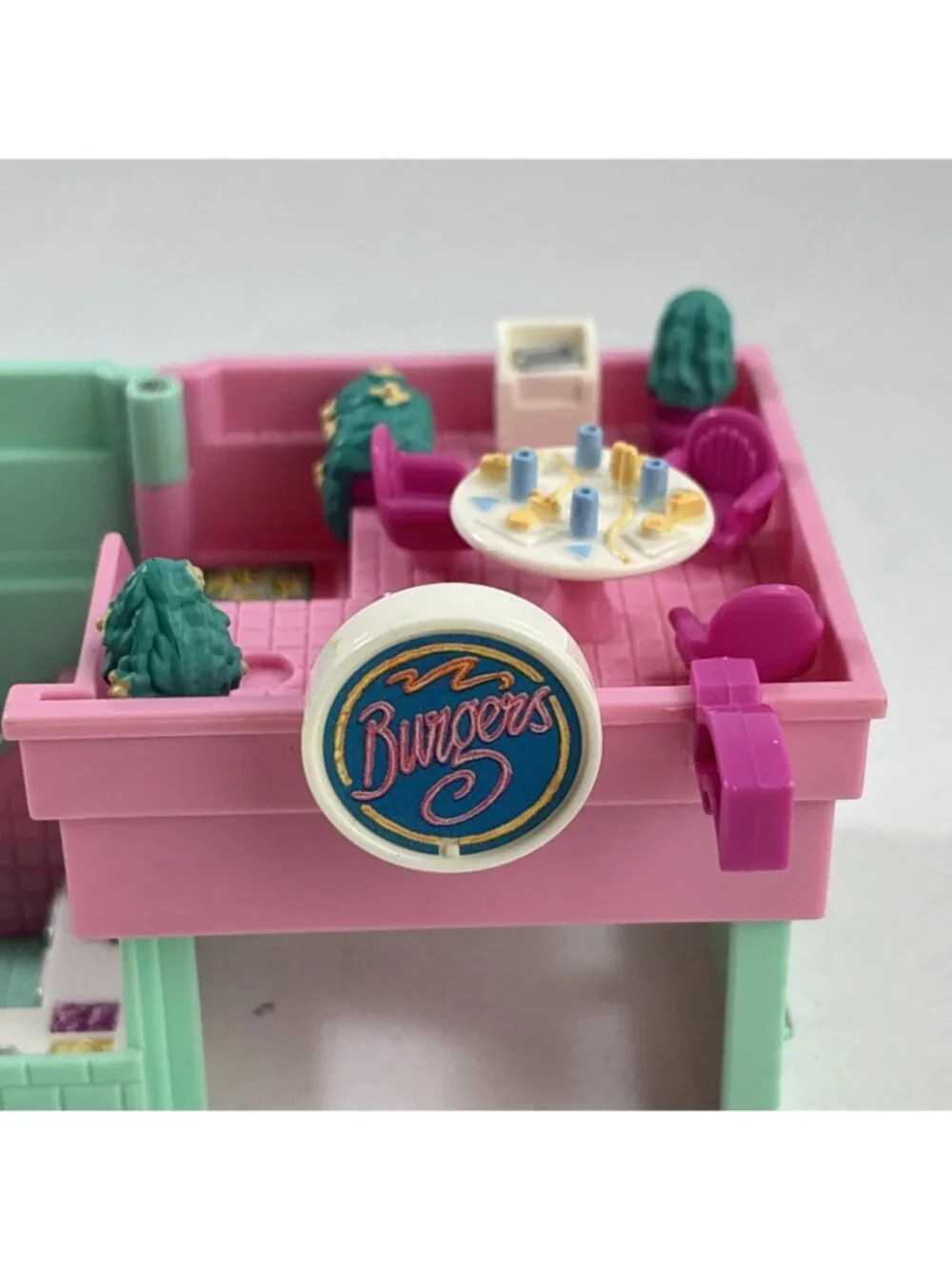 POLLY POCKET 1994 Drive Thru Burger Stand COMPLETE